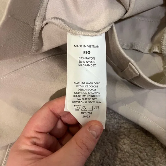 Quince Ultra-Stretch Ponte Straight Leg Pants - Picture 8 of 10